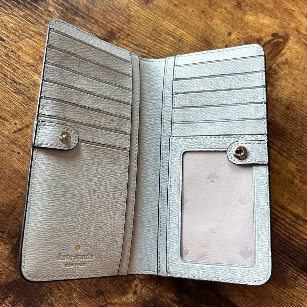 Kate Spade Darcy Large Slim Bifold Wallet - Picture 3 of 3